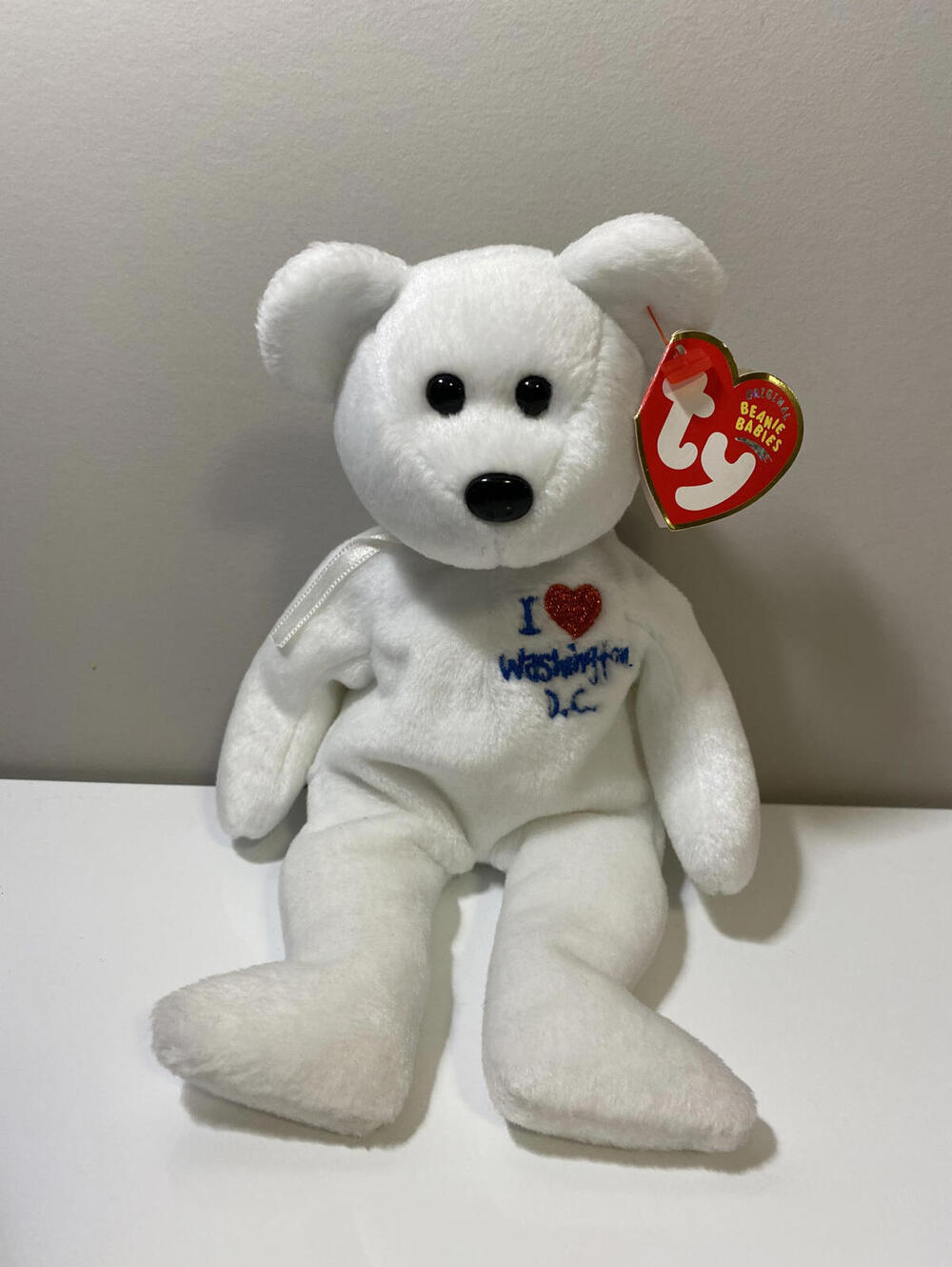 Ty Beanie Baby “Washington D.C.” the I Love Washington D.C. State Bear(8.5 inch)